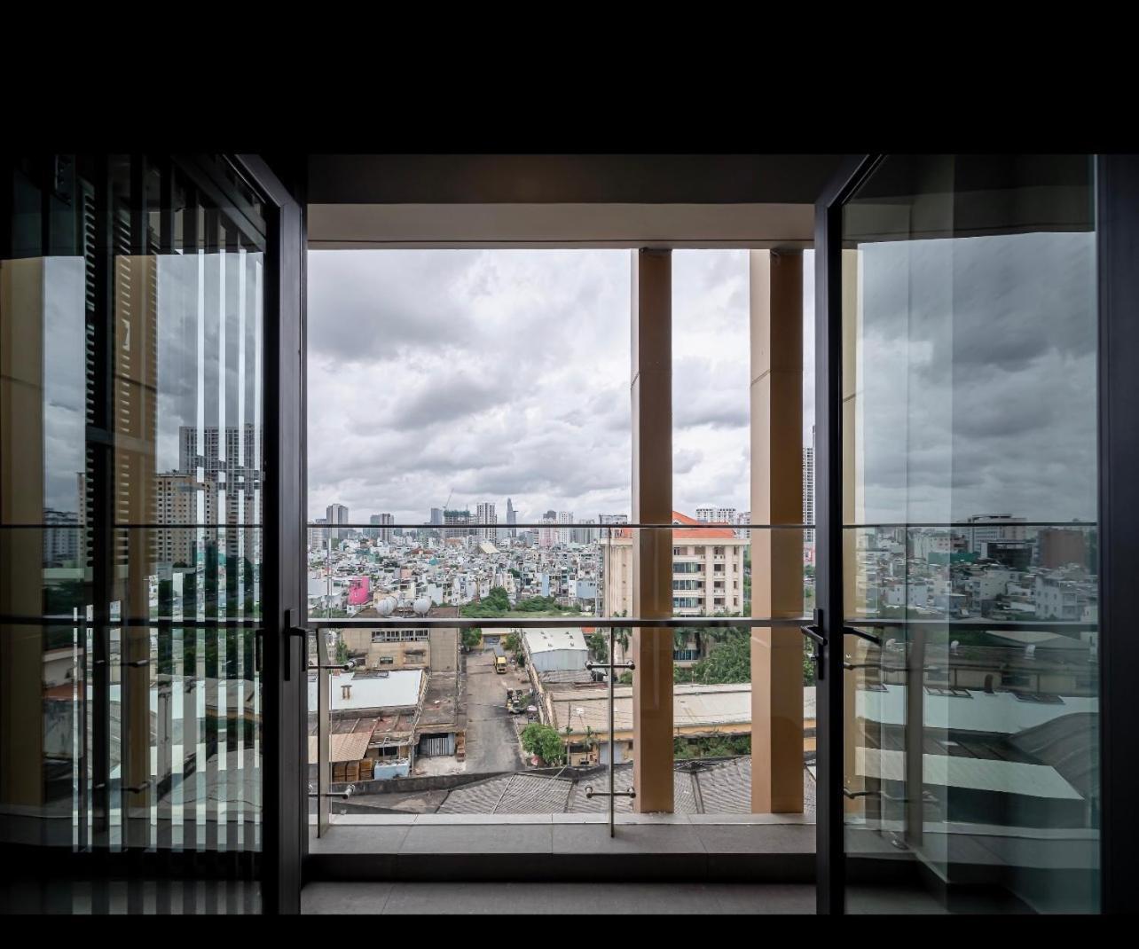Luxury 2 Or 3Br Apartment In Dist 1 N Pool, Gym, Airport Pickup Ho Chi Minh-staden Exteriör bild